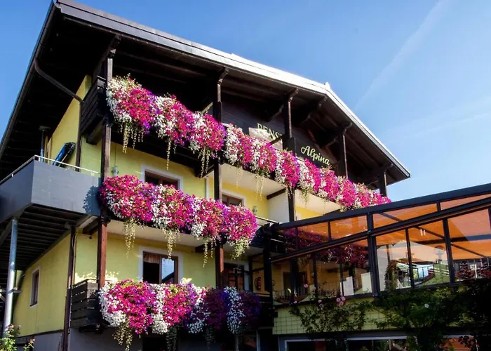 Pensionat Cafe Alpina Innsbruck