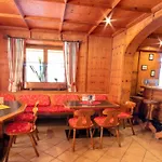 Café Alpina Maison d'hôtes