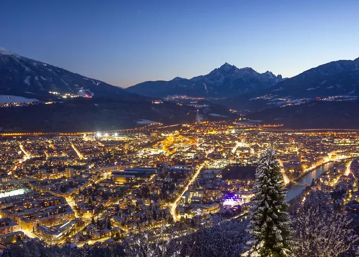 بيت ضيافة كافيه بنسيون ألبينا 3*