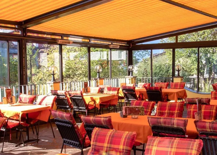 Гостьовий будинок Cafe Alpina